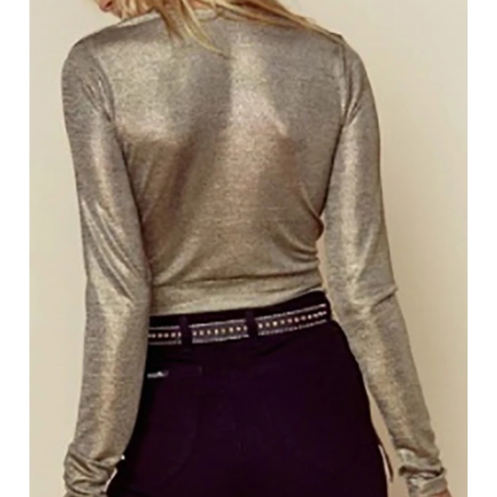 Blue Life Brigid V Crop Top Gold⭐️NWT⭐️ - Picture 5 of 10